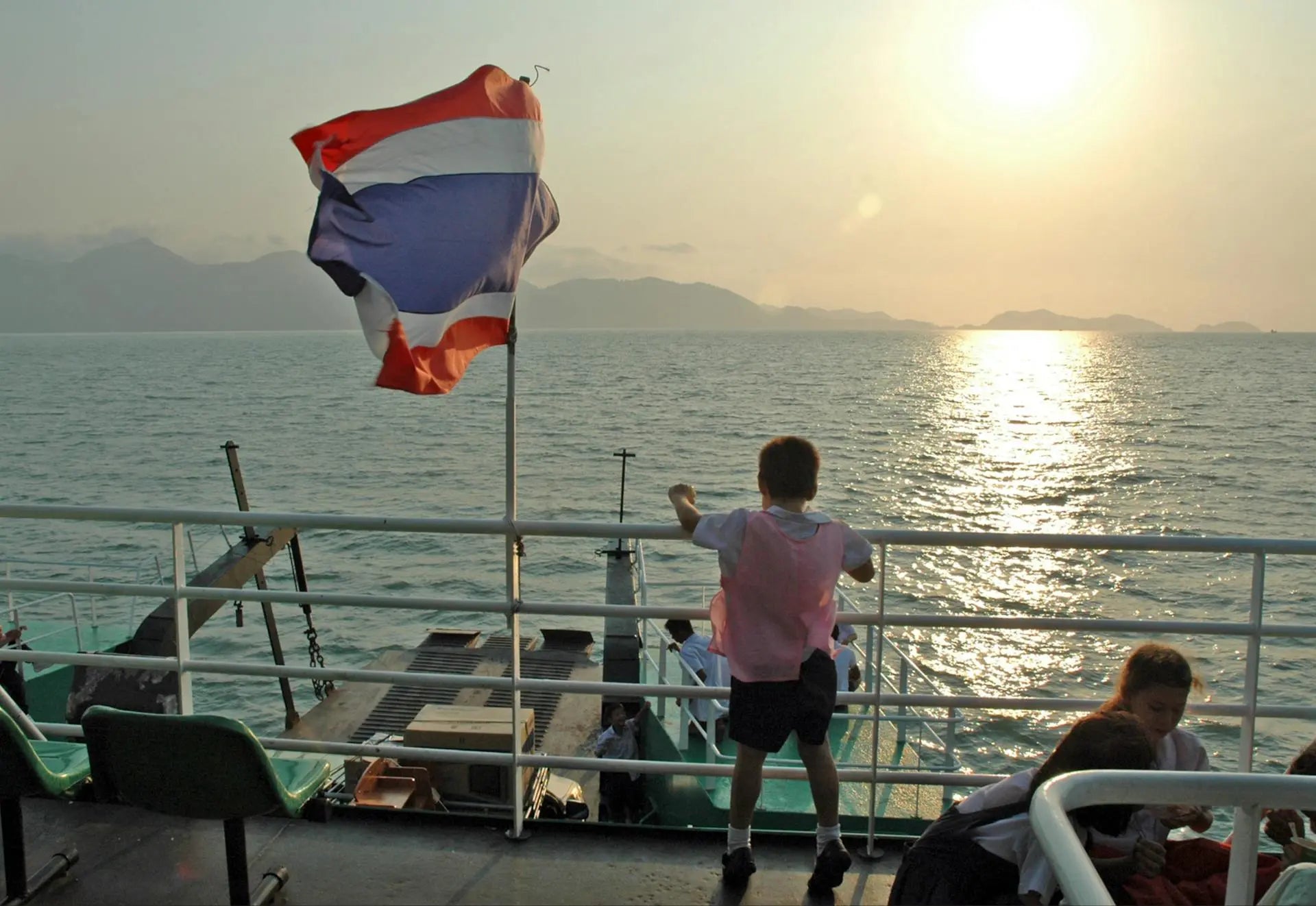 Thailand Island Ferry System Explained: Why People Miss Boats and How to Avoid It